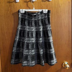 Suzy Shier Pleated Grey and Black Plaid Skirt M